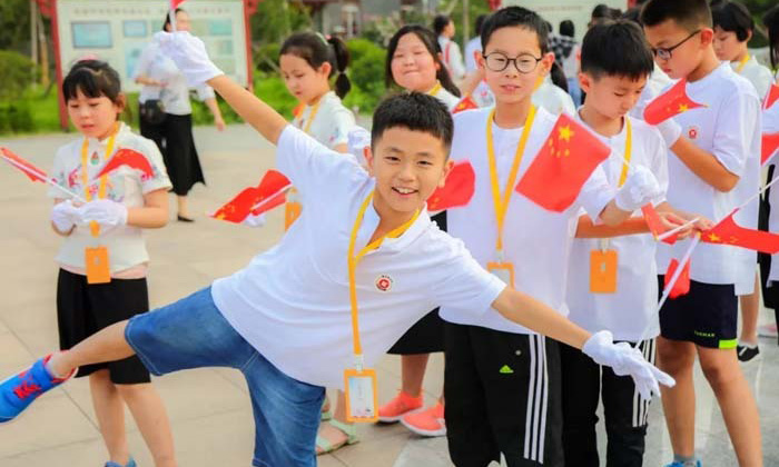 中學(xué)生夏令營(yíng)去哪里好