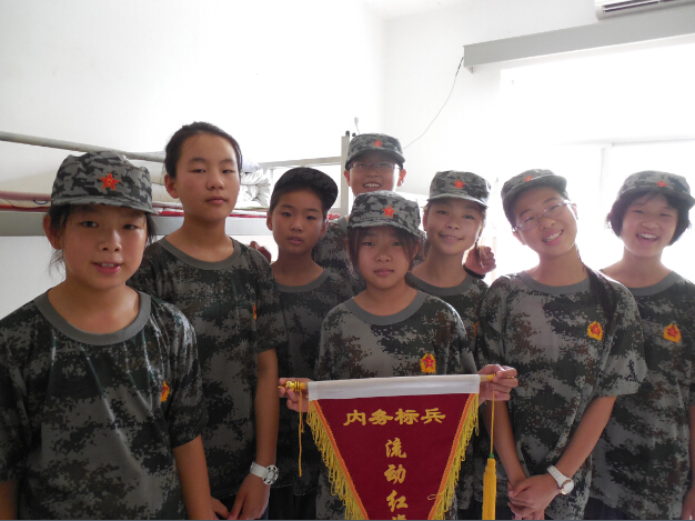 中學(xué)生暑期夏令營(yíng)通過真實(shí)的體驗(yàn)激發(fā)孩子潛能