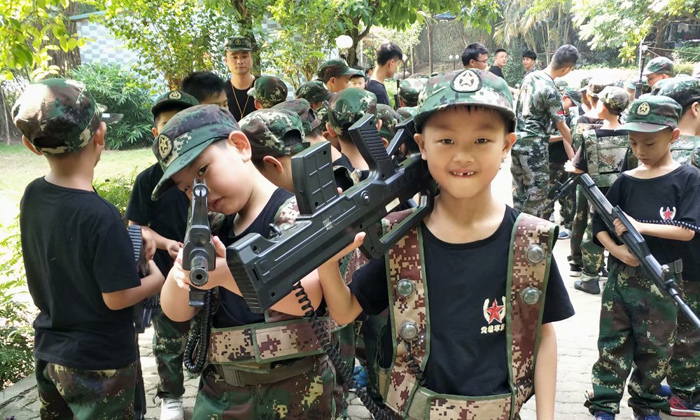 珠海周邊軍訓(xùn)夏令營(yíng)哪個(gè)比較好
