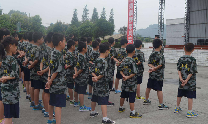 養(yǎng)出小軍人