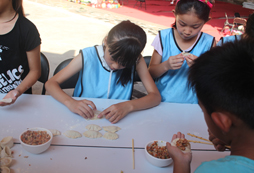 最強小孩拓展夏令營培養(yǎng)孩子行為習慣
