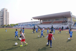 參加上海青少年足球夏令營可以帶手機嗎