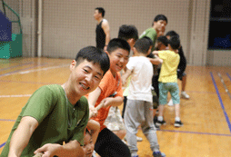 學員拔河比賽