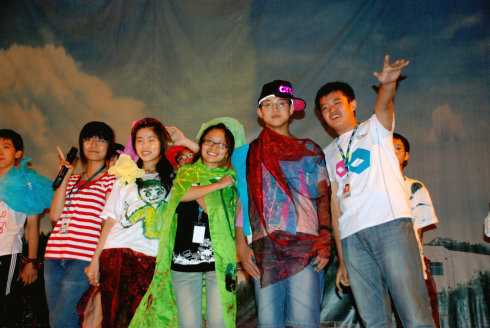 24̖,֮happy~