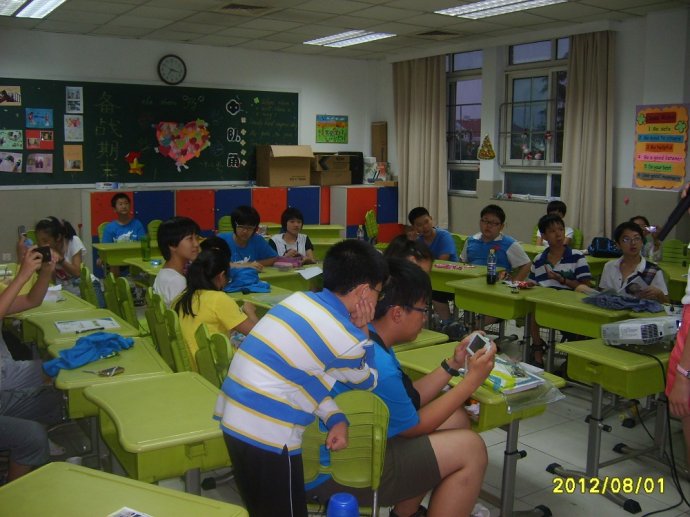 W(xu)· Z(y)Ӗ(xn)I(yng)2012ٵ <wbr>0731 <wbr>day8 <wbr>(sh)rD(zhun)